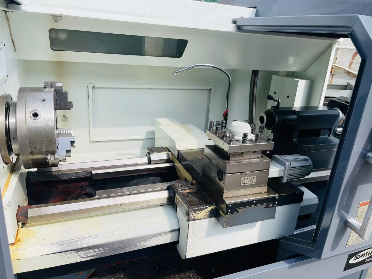 散户资金净流出3771.44万元