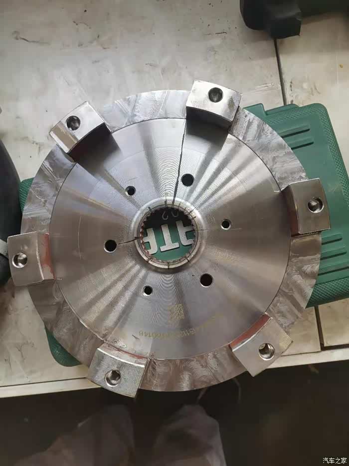 7名中国游客沉入贝加尔湖溺亡