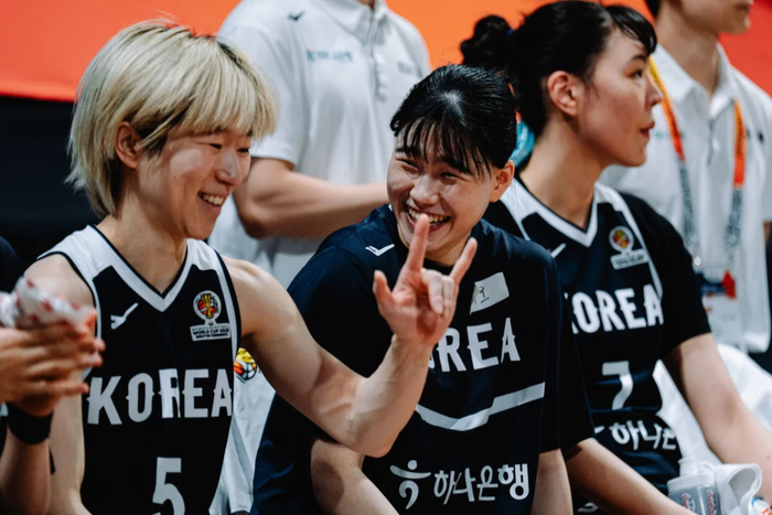 中国女篮提前锁定世界杯席位，晋级形势全面明