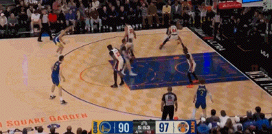 勇士伤病潮下硬刚尼克斯 科尔力挺缩短赛程引热