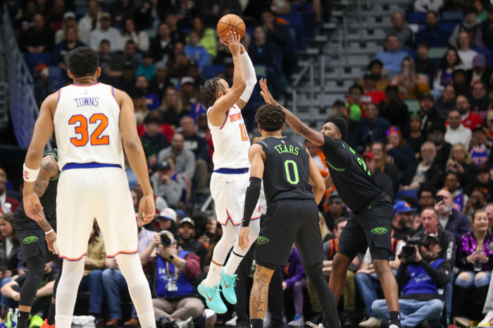 掘金约基奇失误成隐患，太阳能否逆袭？