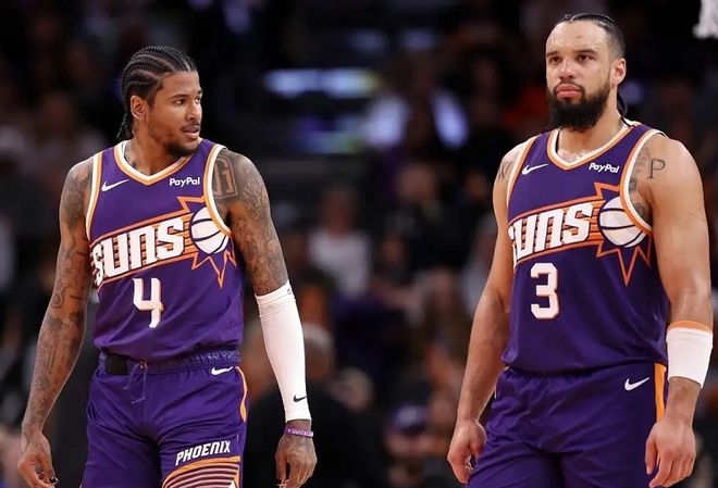 太阳队逆转勇士锁定季后赛 杰伦格林爆发创历史