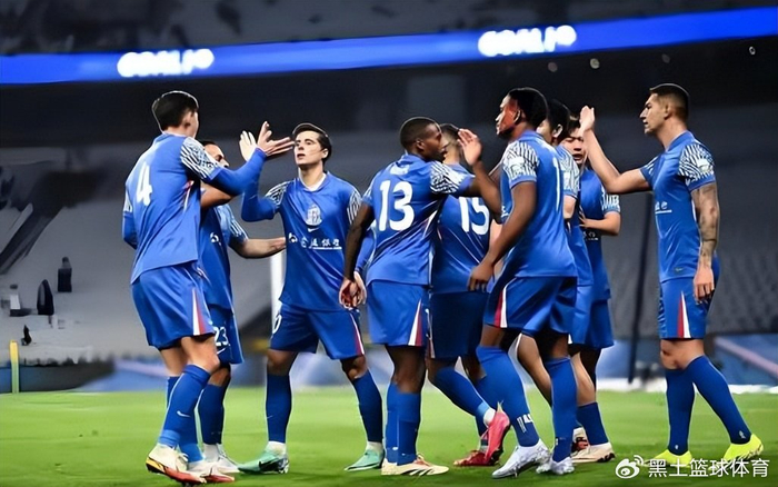 申花迎战辽宁铁人 最强阵容出战争冠关键战